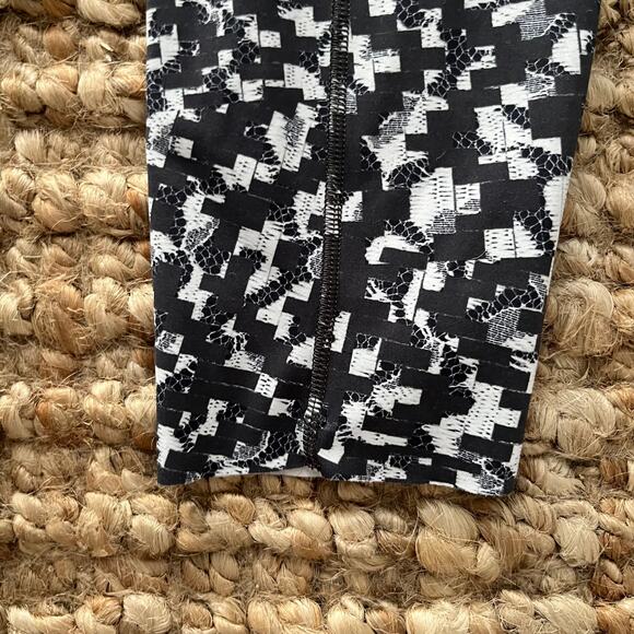 Lululemon Fast and Free Tight II 25" – Pace Lace Graphite Grey Multi – Size 4 - Picture 11 of 11